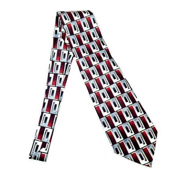 Pierre Cardin Silk Tie Red Geometric Short Print - Picture 6 of 6
